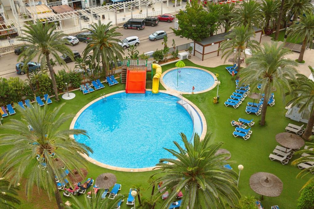 Double Room, Sea View (2 Adults + 1 child) - Photo 11