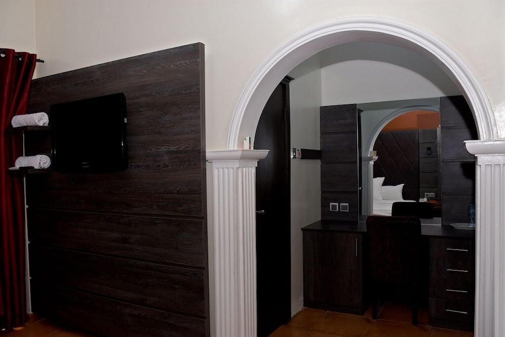 Grand Room - Photo 2