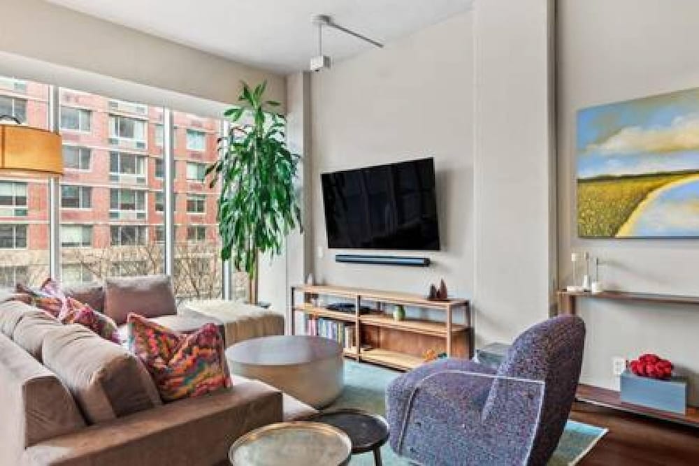 Apartment photo 1