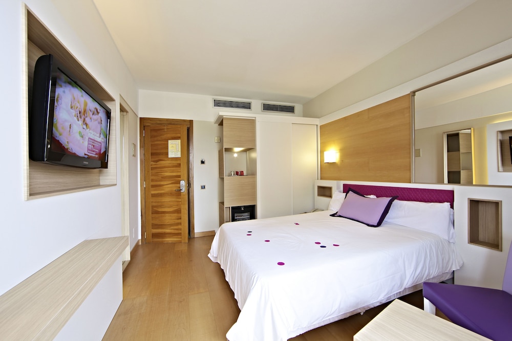 Double Room Single Use, Balcony Double Room Single Use, Balcony