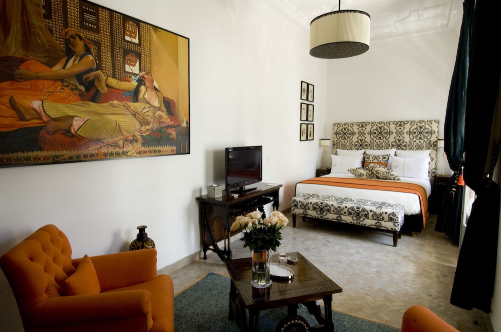 Executive Room (Amal)