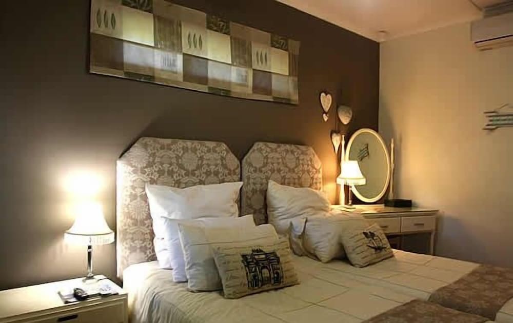 Standard Room, 1 Bedroom (The Barn - Twin ) photo 1