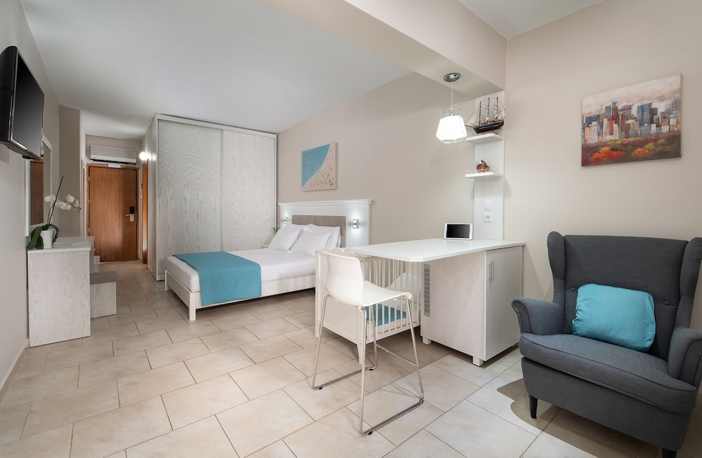Comfort Triple Room photo 1