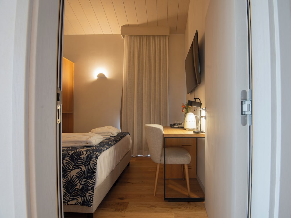 Standard Room, Mountain View photo 2