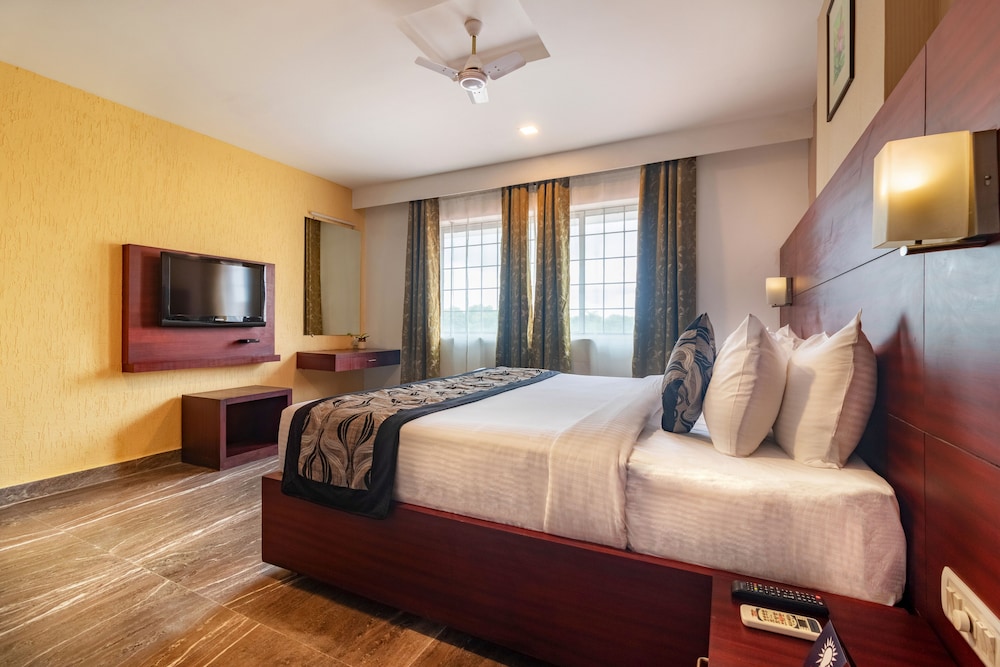 Executive Room - Photo 3