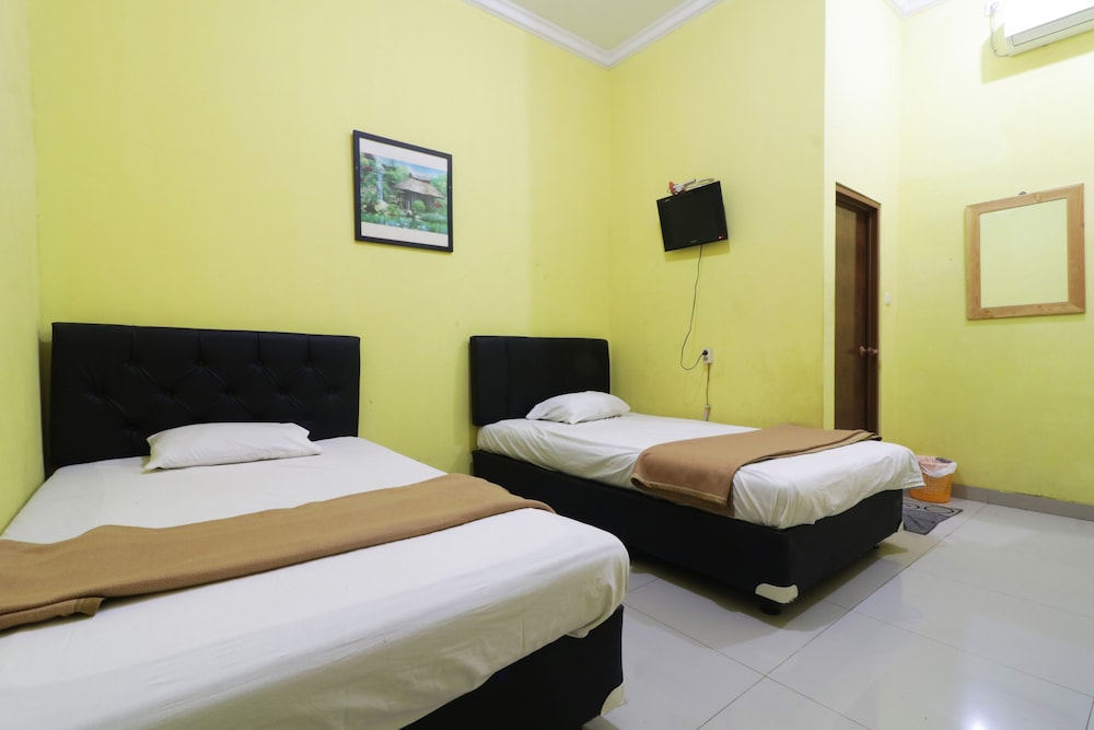 Double Room - Photo 10