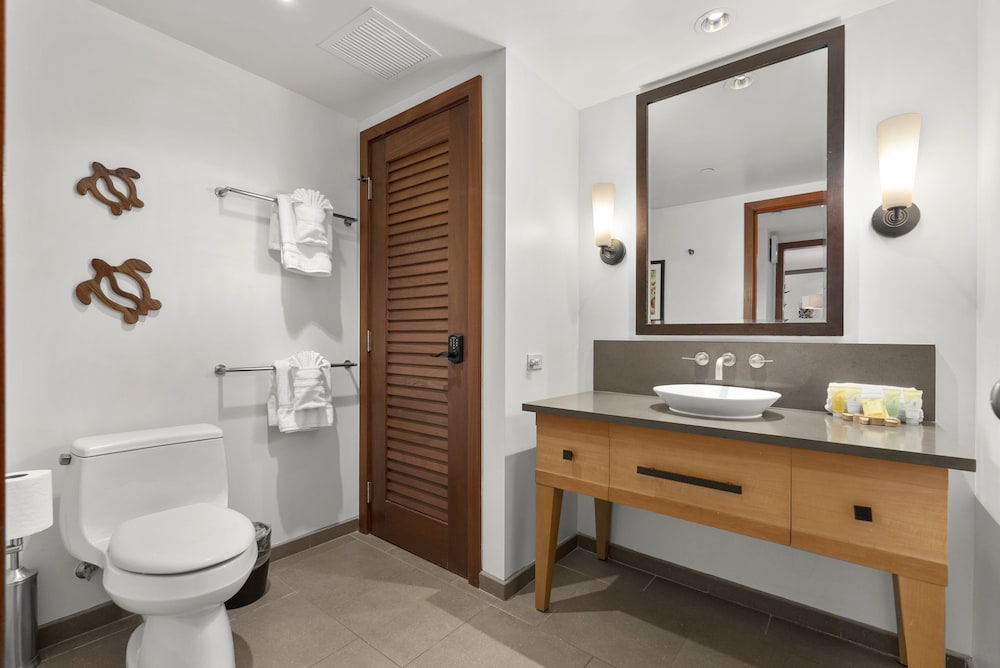 Condo, Multiple Beds, Balcony, Ocean View (Hale Kai 2) photo 2