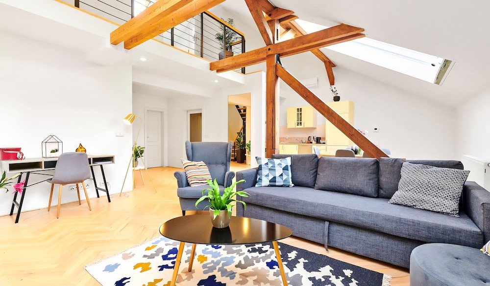 Premium Loft