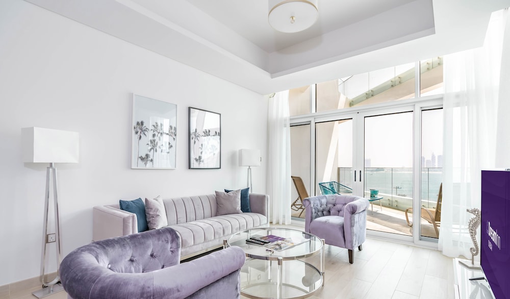 Grand Apartment, Ocean View
