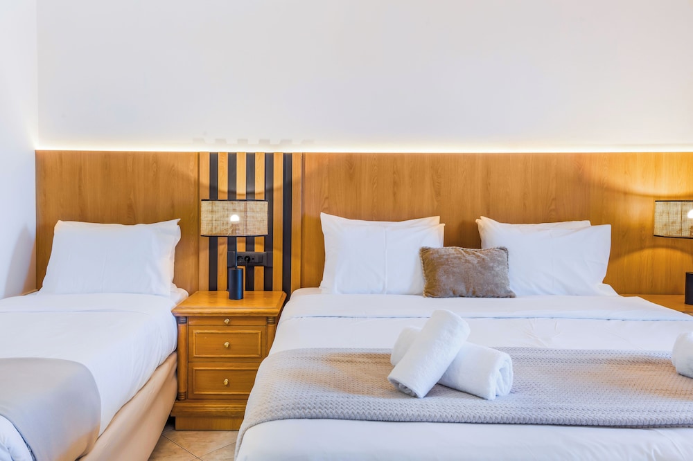 Superior Triple Room