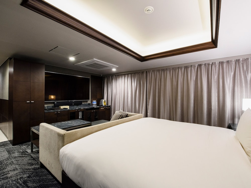 Premier Double Room, Non Smoking photo 3
