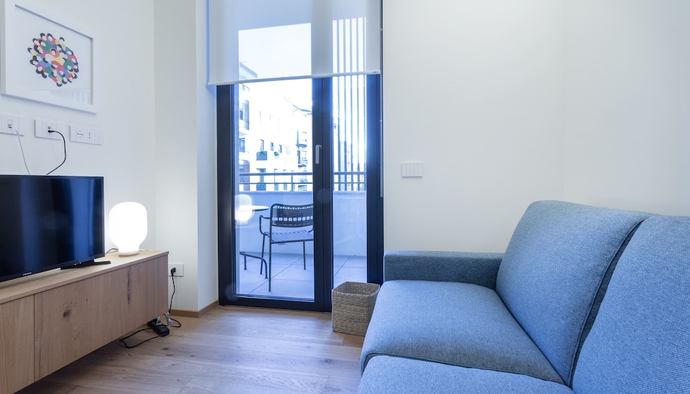 Apartment (1 Bedroom)