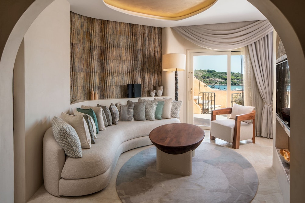 Suite, Multiple Beds, Bay View (Harrods Suite)