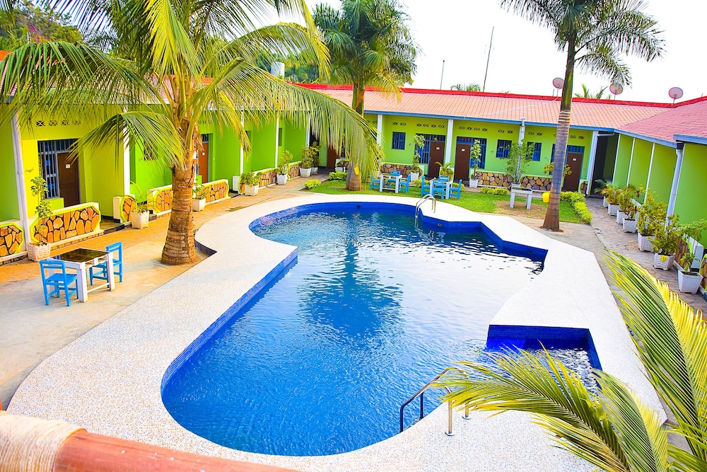 Standard Apartment, Pool View