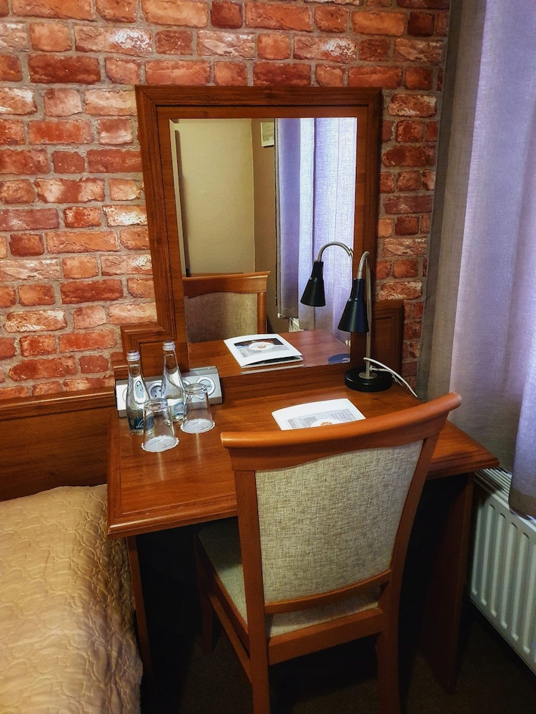 Standard Double Room - Photo 5