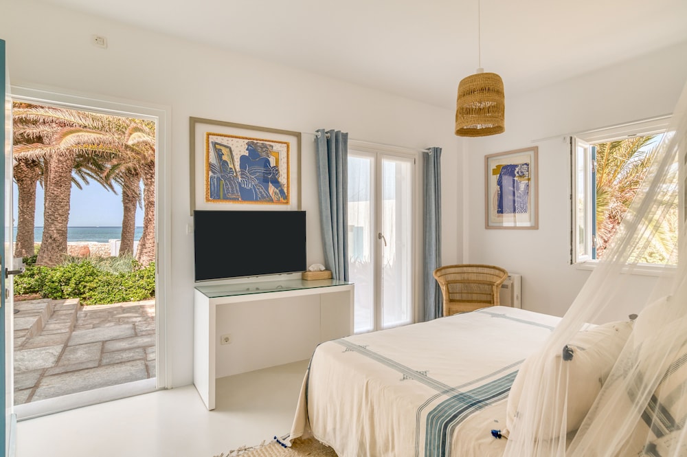 Double or Twin Room, Garden View (Amorgos)