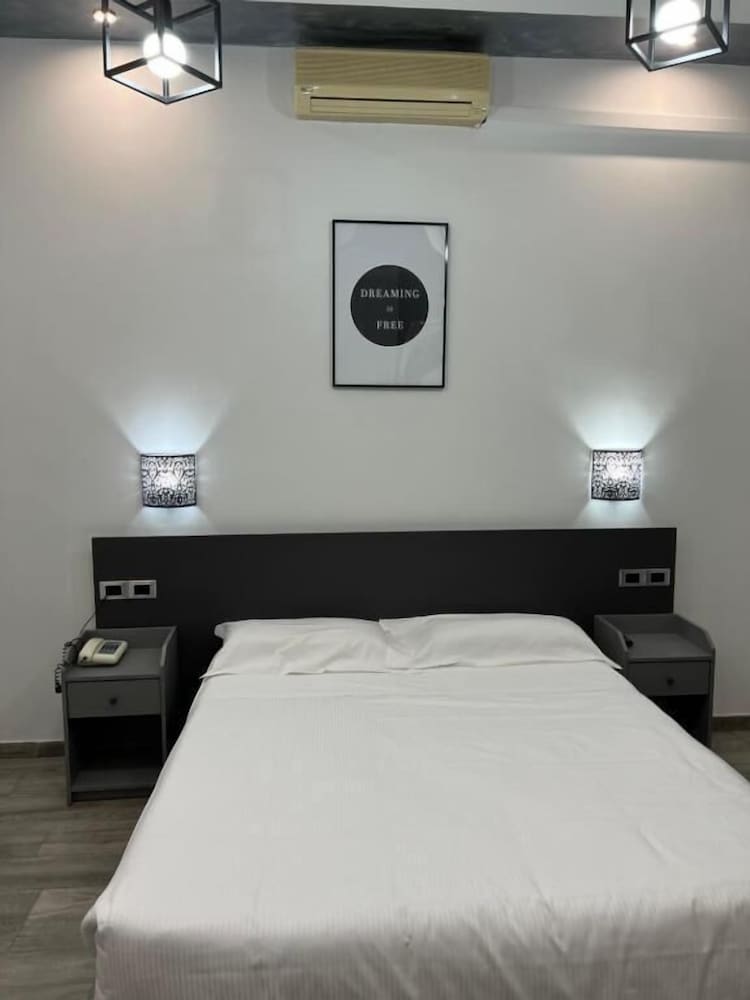 Classic Double or Twin Room photo 3