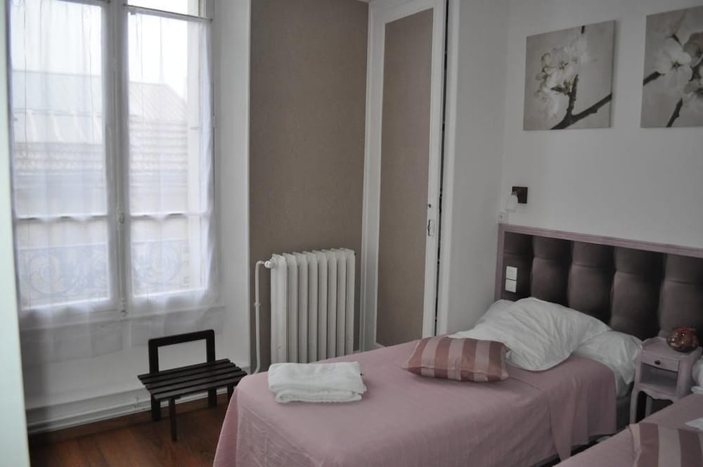 Quadruple Room (1) photo 2