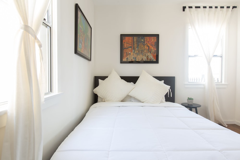 Bungalow, 2 Double Beds photo 2