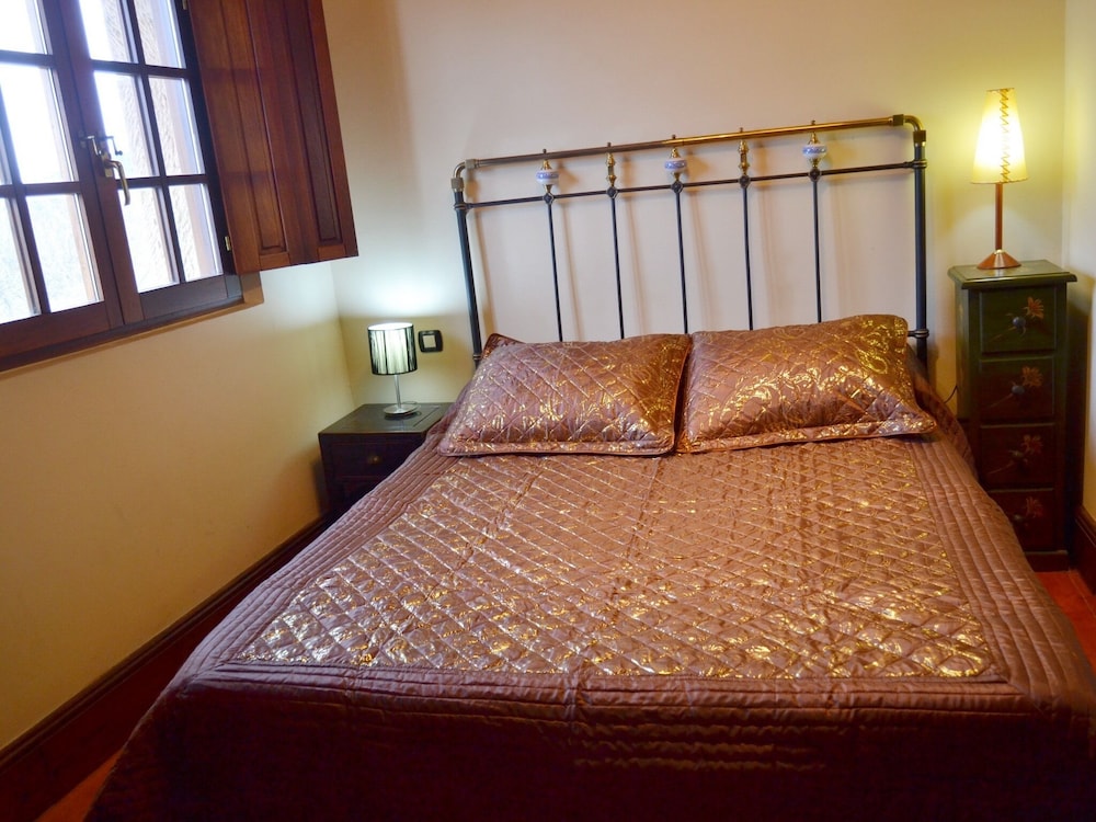 Double or Twin Room, Ensuite (Abuhardillada) - Photo 6