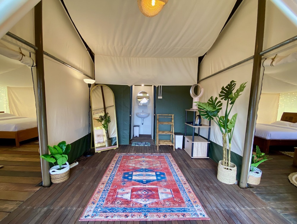 Family Glamping