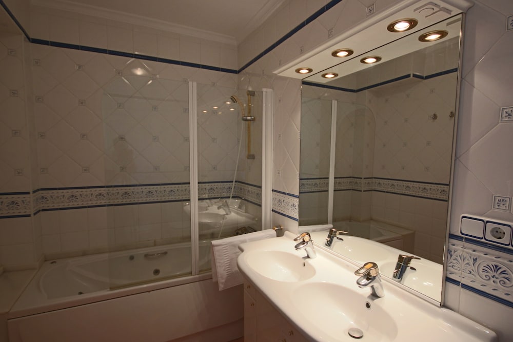 Villa (Multiple Bedrooms) photo 3