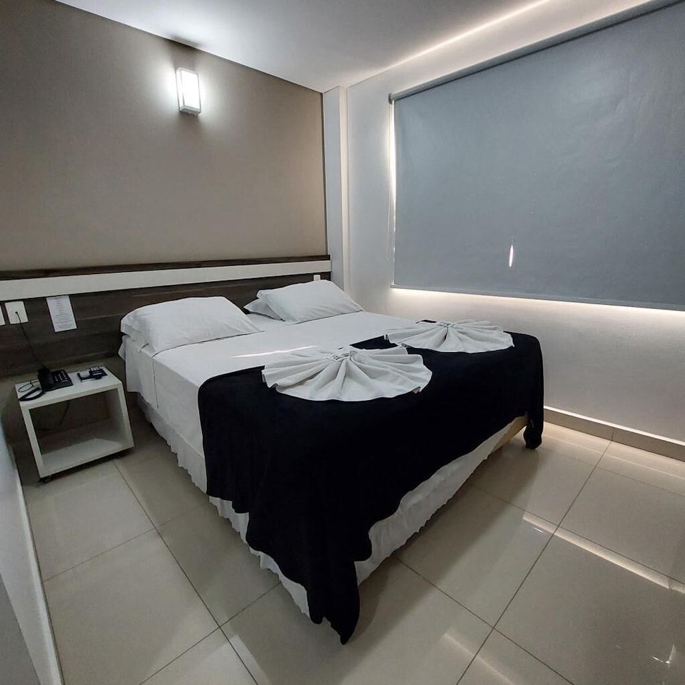 Deluxe Twin Room, 1 Double or 2 Twin Beds photo 1