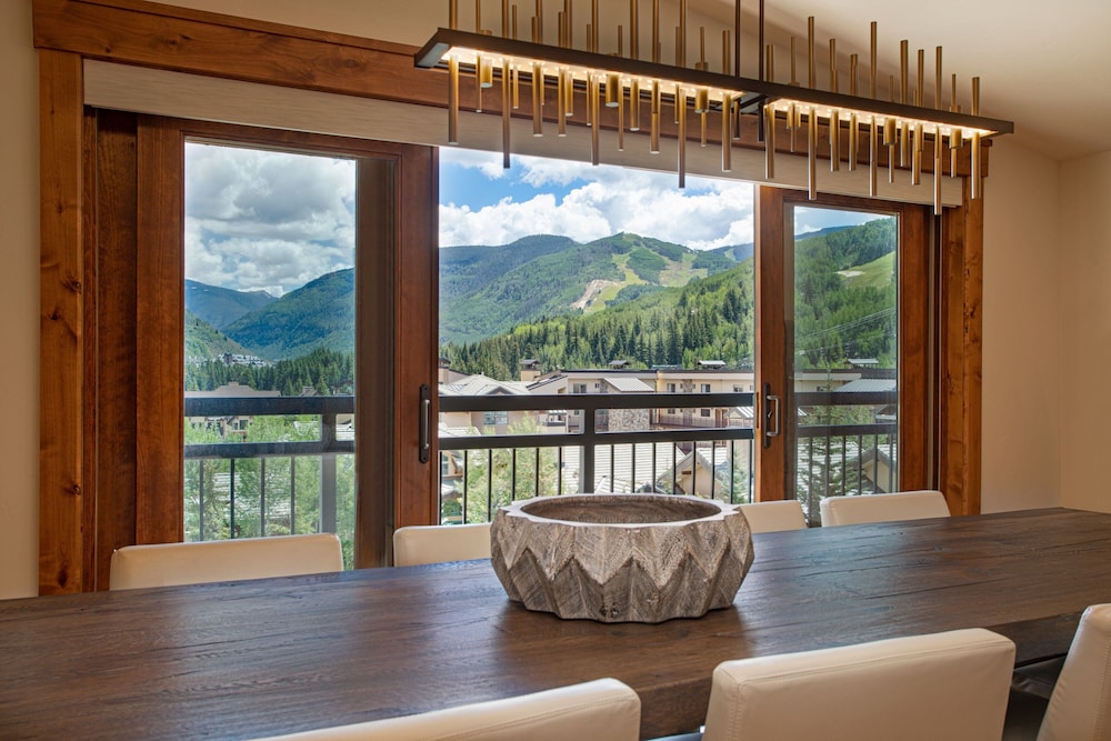 3-bedroom penthouse - Photo 3
