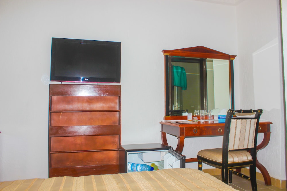Basic Double Room photo 3