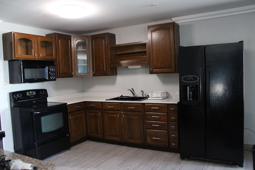 Suite, Multiple Beds - Photo 4