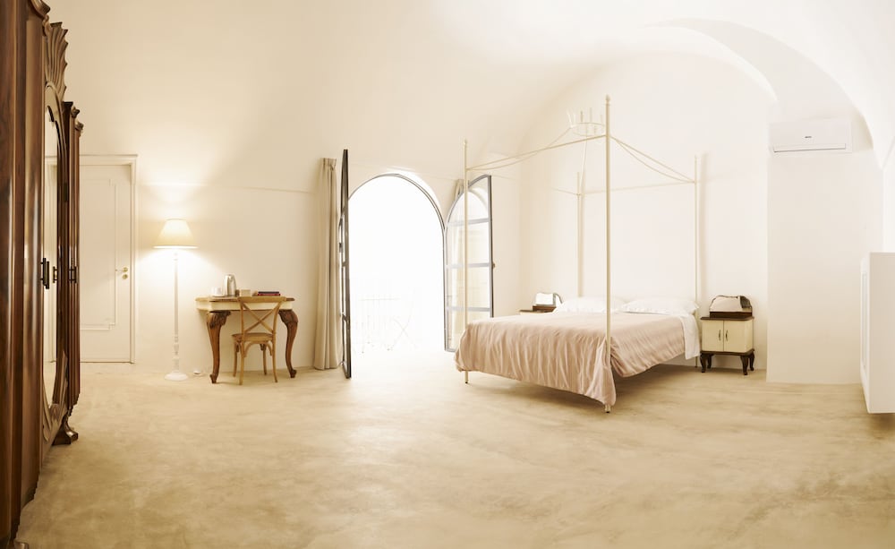 Comfort Suite, Bathtub