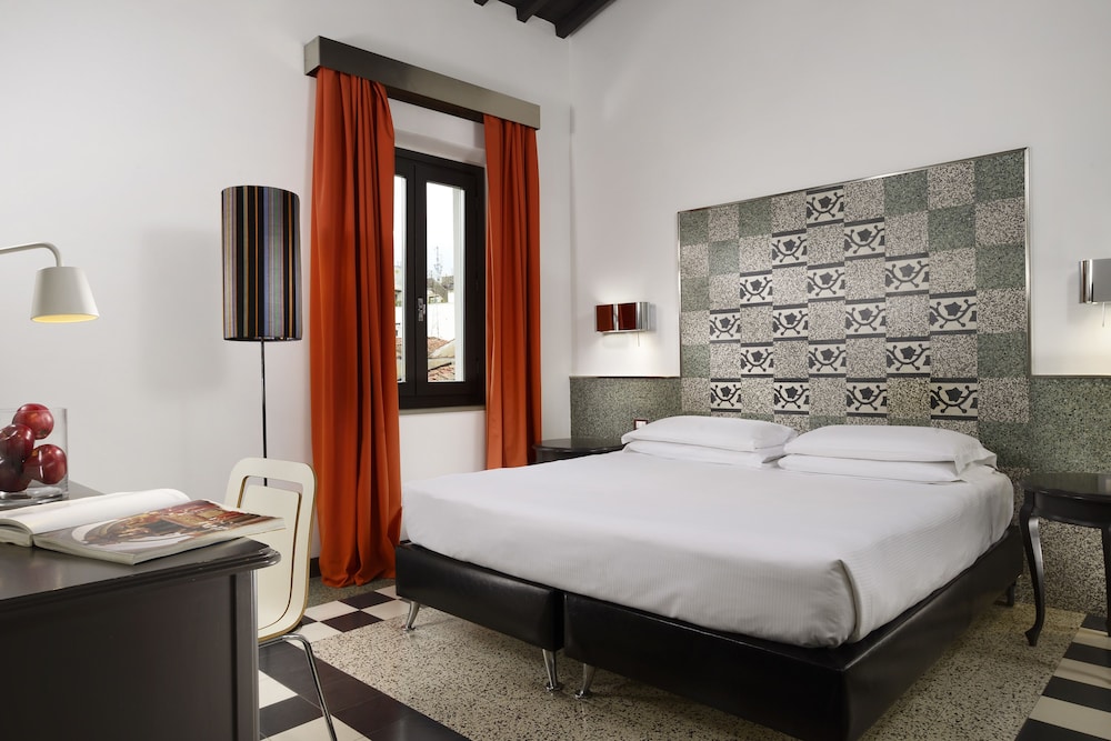 Deluxe Room photo 1