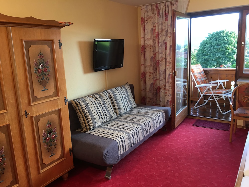 Triple Room, Balcony