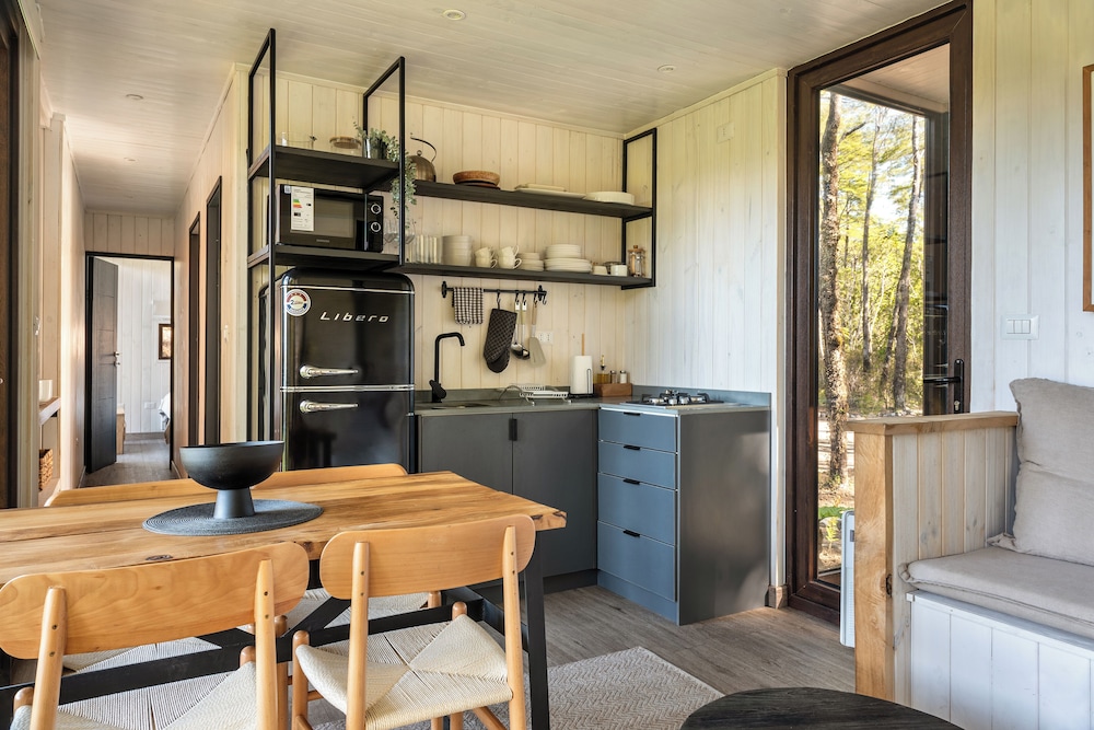 Cabin photo 2