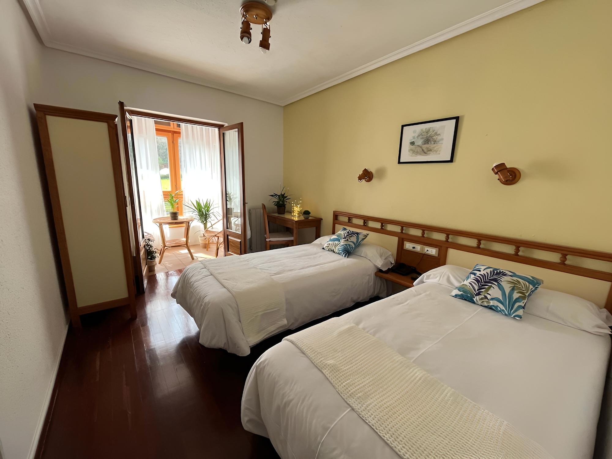 Gallery Room, 2 Twin Beds photo 1