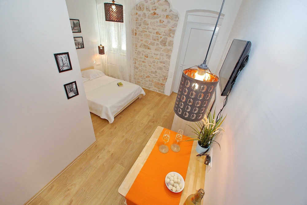 City Studio, Balcony photo 1