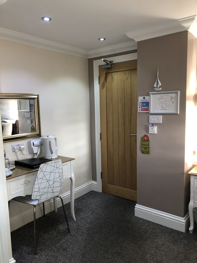 Deluxe Single Room, Ensuite photo 2
