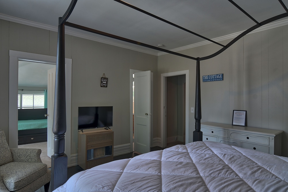 Standard Suite (Cottage) photo 2