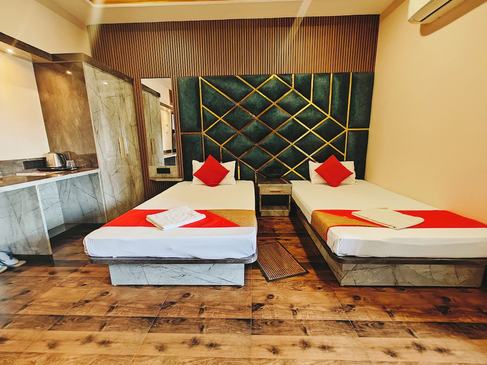 Deluxe Twin Room - Photo 1