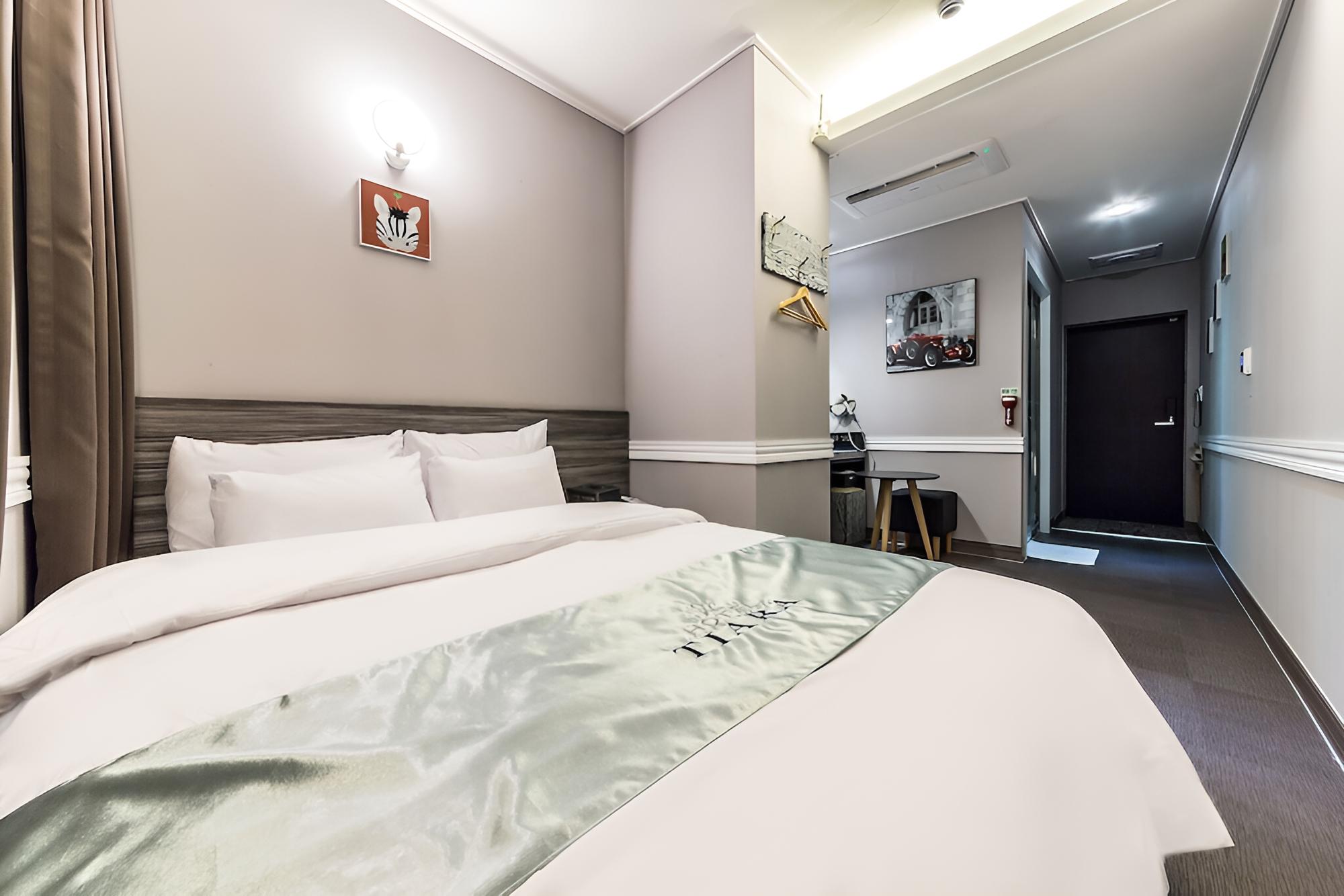 Room (Standard room) - Photo 2