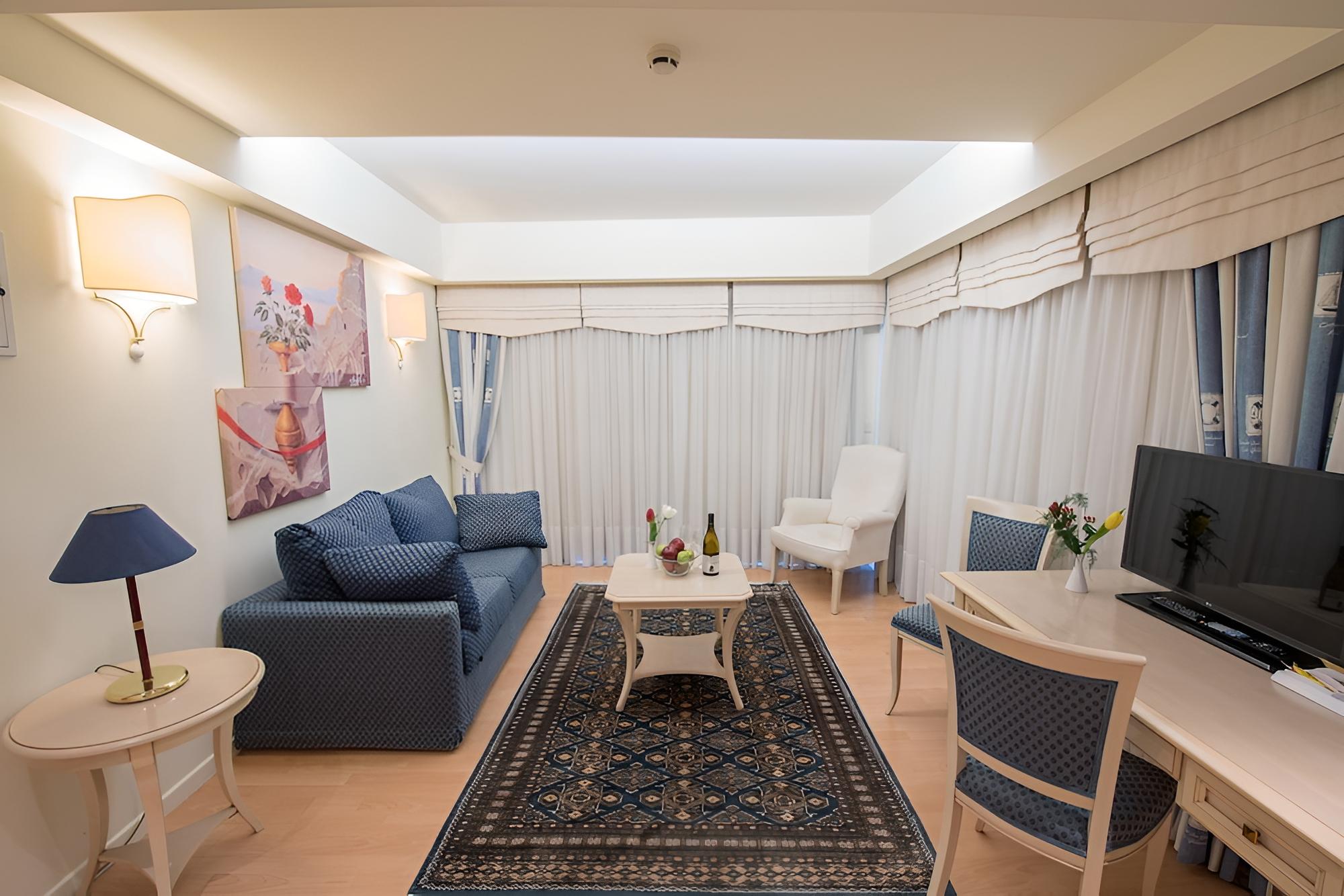 Executive Suite photo 1