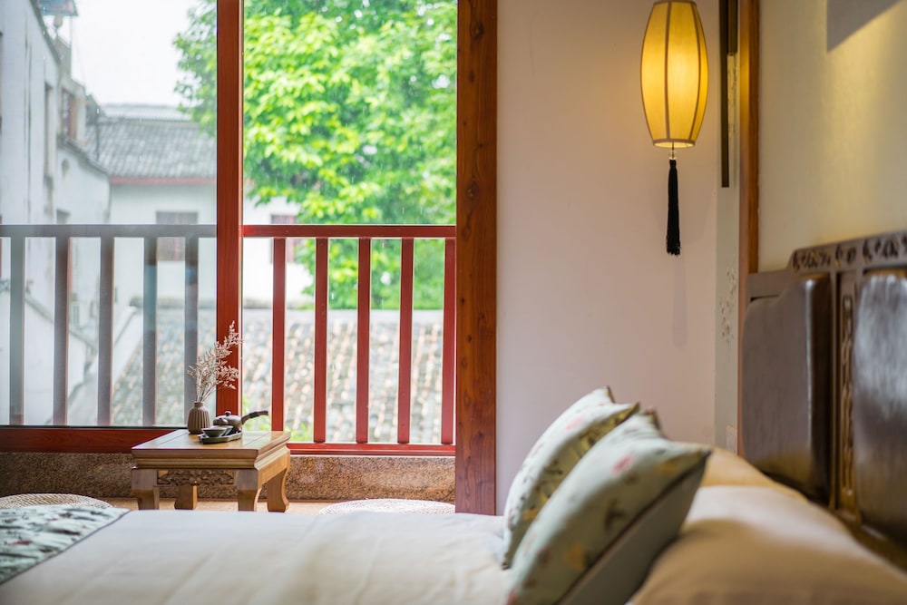Deluxe Double Room, Mountain View photo 3
