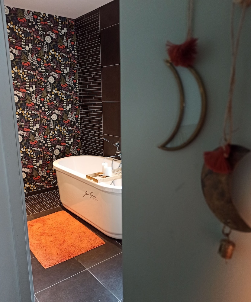 Deluxe Double Room (R) - Photo 3
