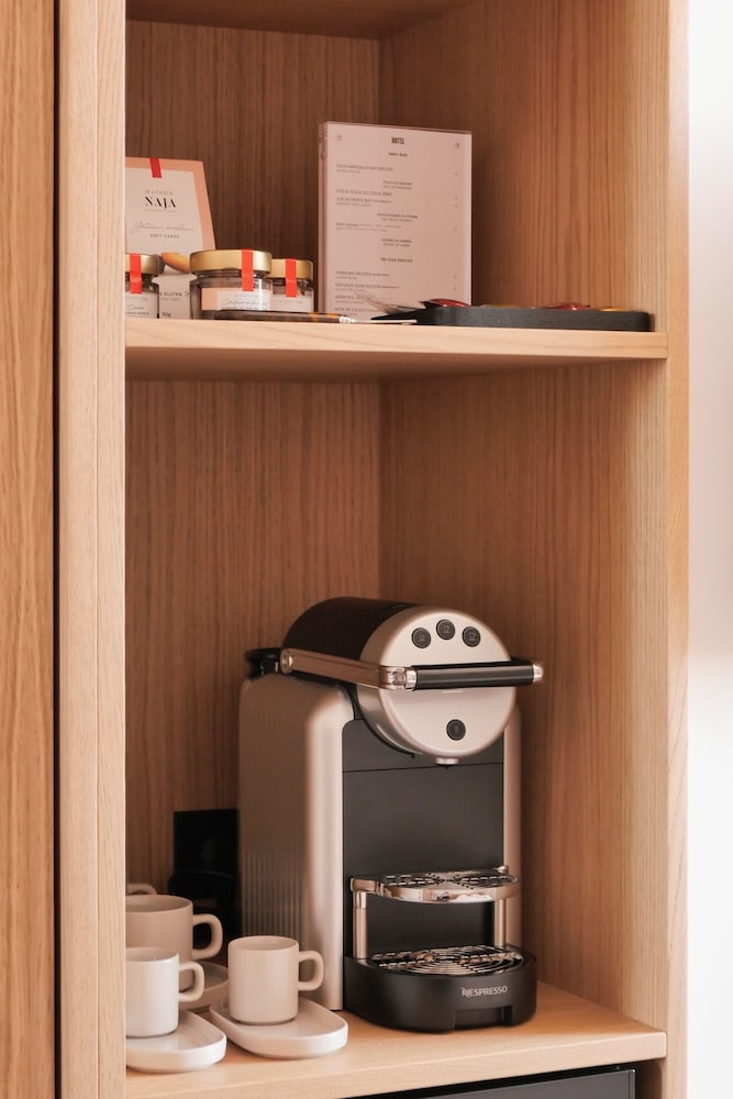 Standard Room - Photo 12