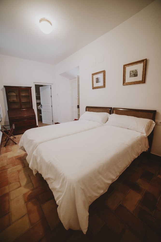 Classic Twin Room (Cádiz) photo 2