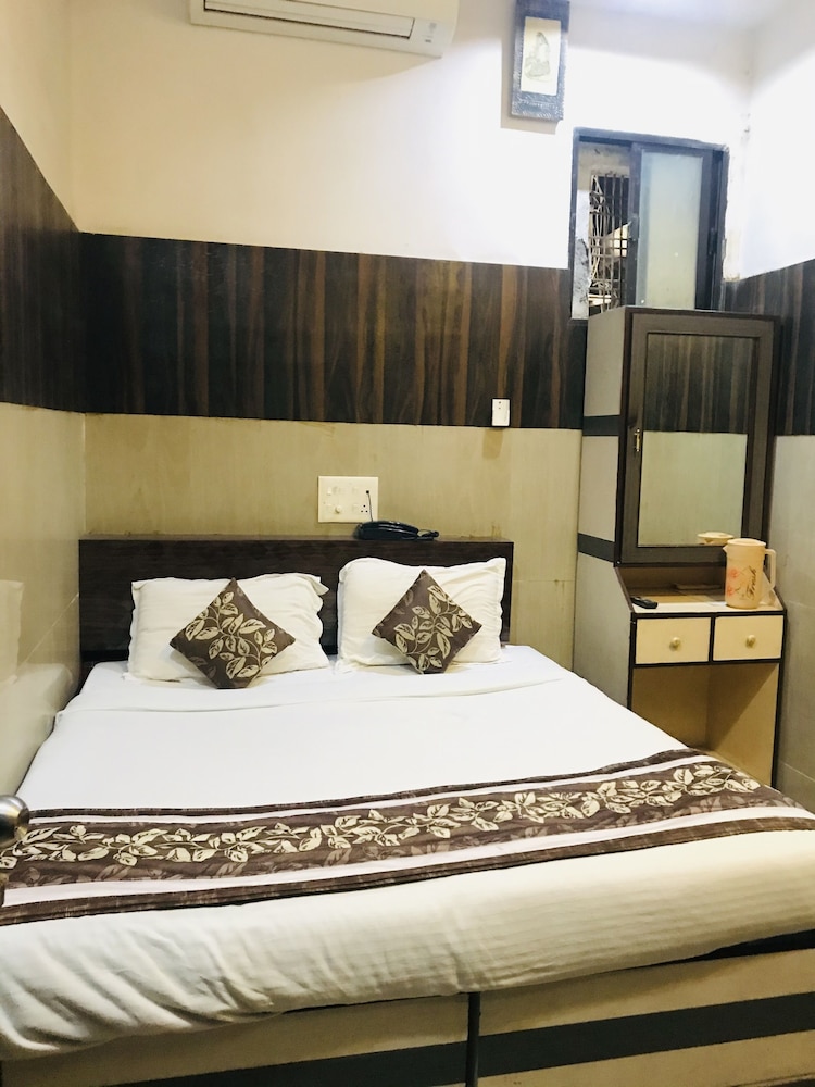 Standard Room - Photo 14