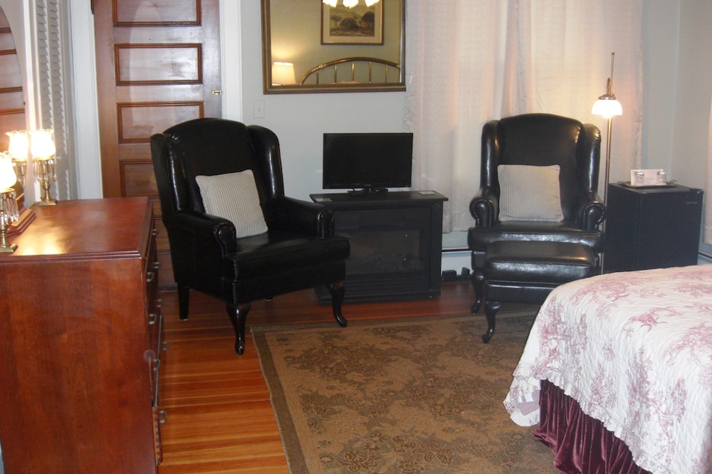 Room photo 2