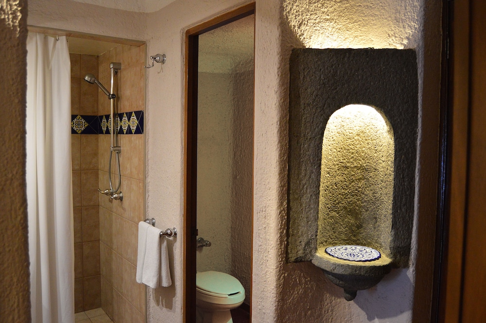 Standard Room - Photo 5