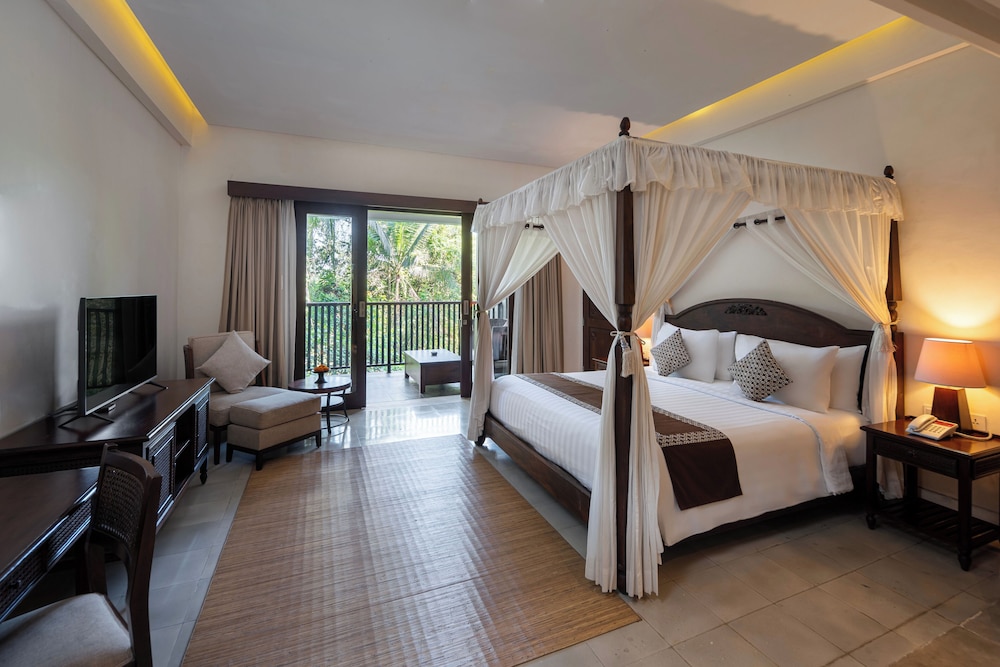Available room thumbnail 6