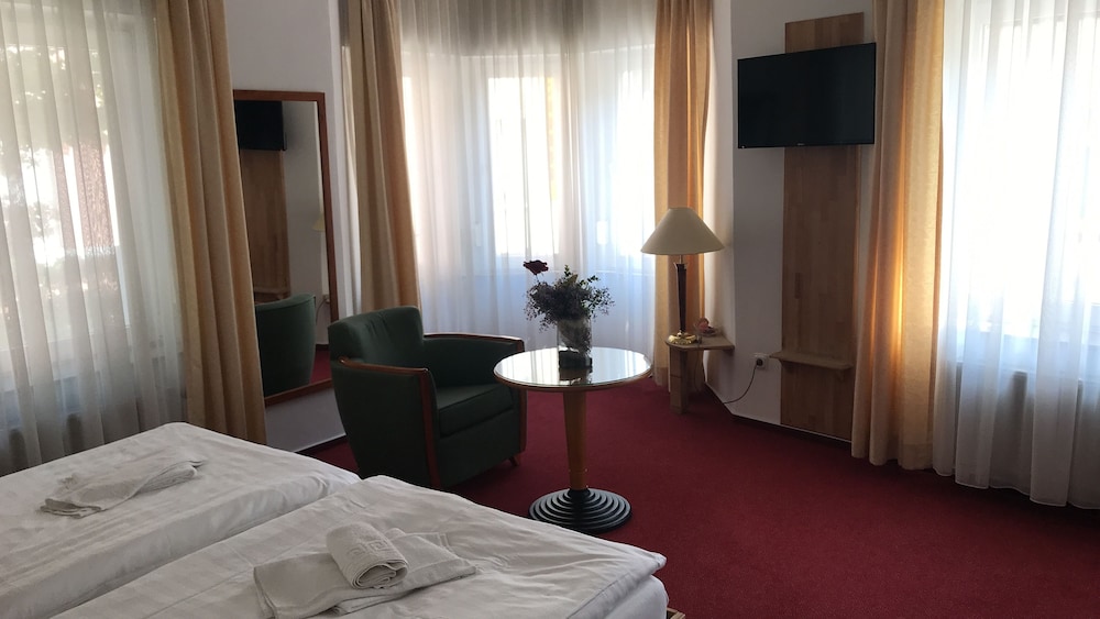 Comfort Double Room - Photo 1